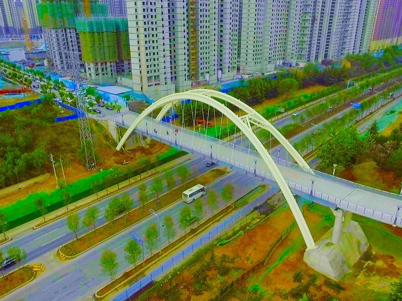 Jinlu Road Bridge Wanghu Road Pedestrian Overpass in Sanmenxia Business Center (800t)